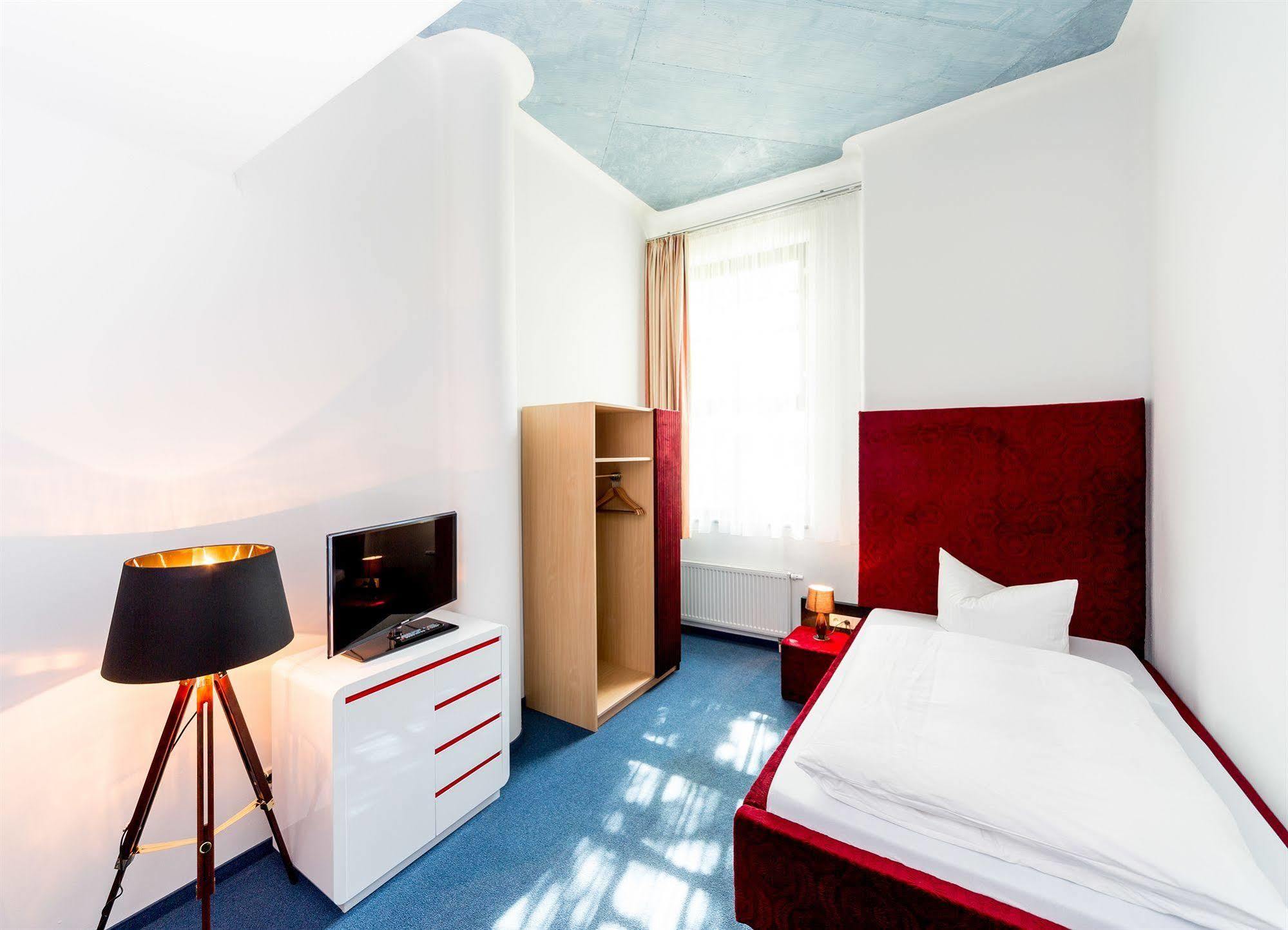 Aparthotel Магдебург Экстерьер фото